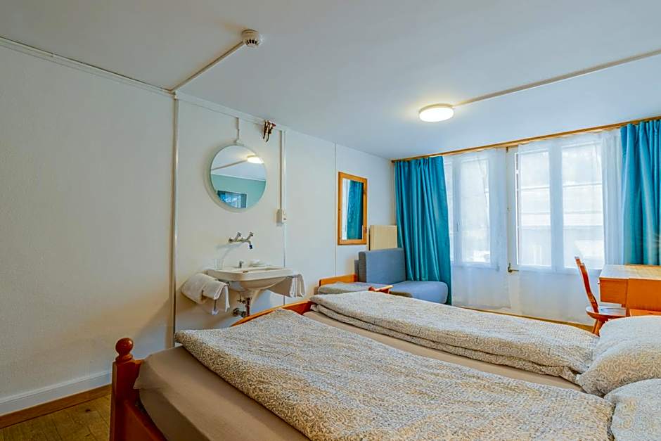self-check-in Hotel Regina Beatenberg