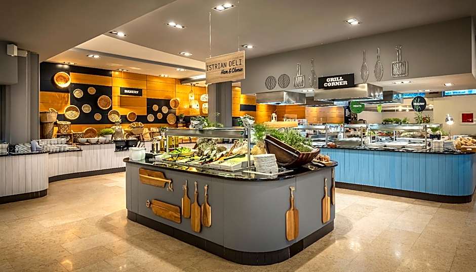 Crystal Sunny Hotel by Valamar