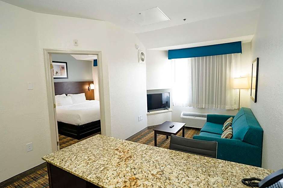 MainStay Suites Knoxville Airport