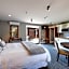 Manata Homestead & Lodge