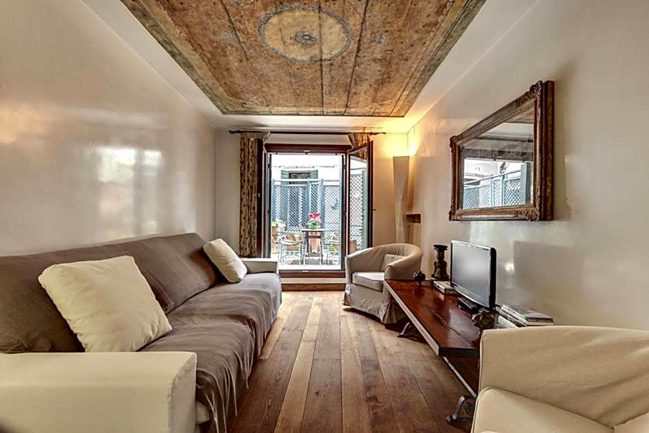 Venetian House With Terrace