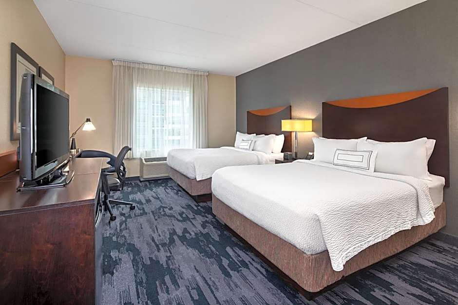 Fairfield Inn & Suites by Marriott Toronto Mississauga