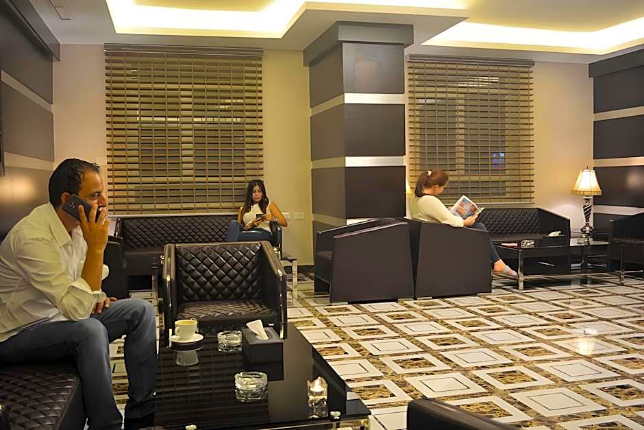 Tilal Almadina Hotel & Suites