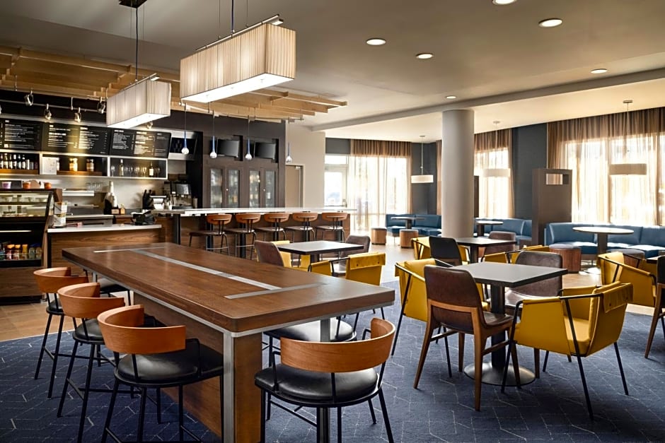Courtyard by Marriott Hammond
