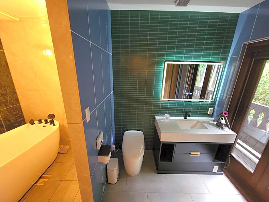 モニカ リゾート 貸切リゾートホテル by MFR