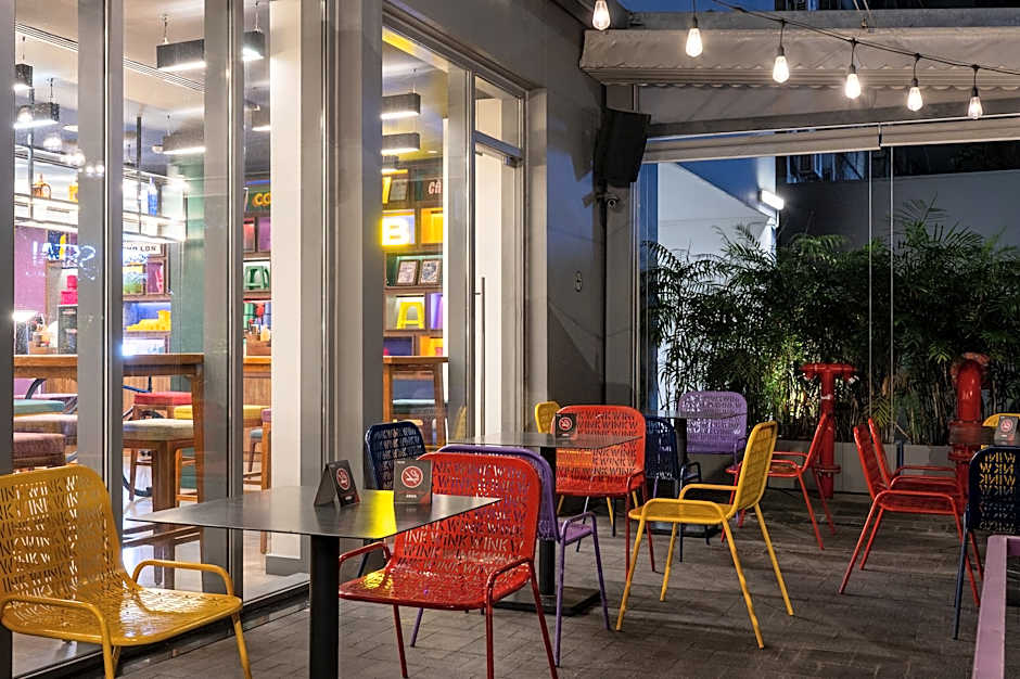 Wink Hotel Saigon Centre