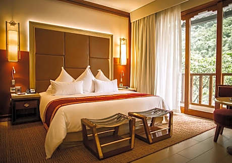 King Room with Balcony