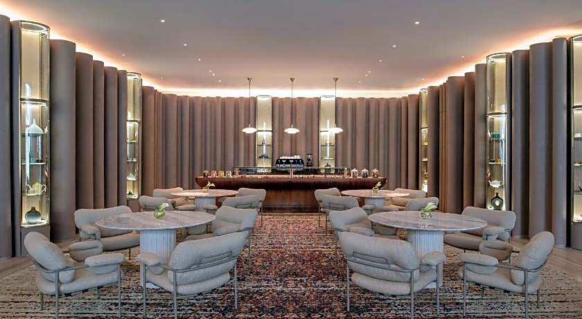 Abesq Doha Hotel & Residences, an IHG Hotel By IHG