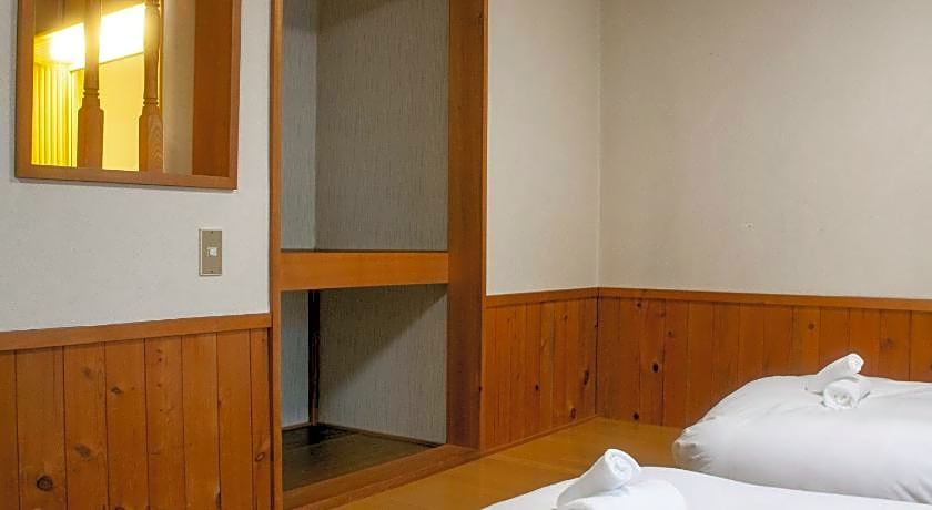 Kizuna Lodge & BBQ Centre