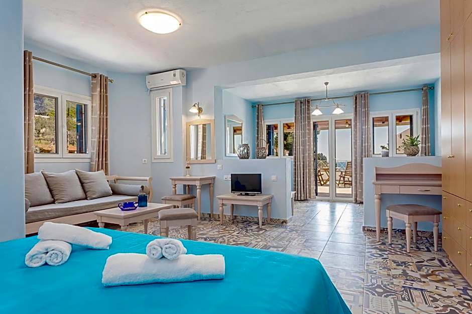 Stafylos Suites & Boutique hotel