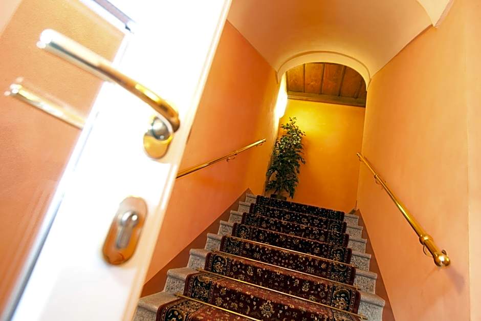 Hotel Palazzo Di Mezzo