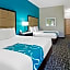 La Quinta Inn & Suites by Wyndham Paris