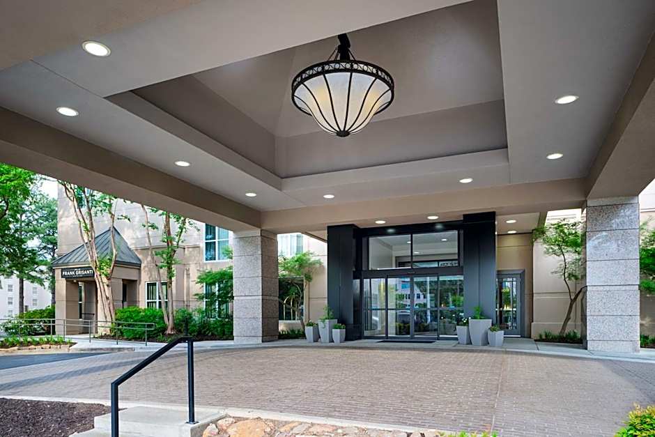 Embassy Suites By Hilton Hotel Memphis