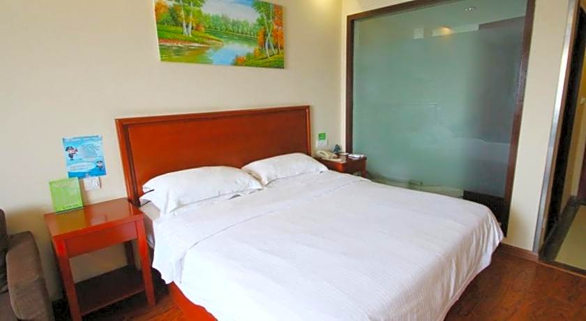 GreenTree Inn Shanghai Meilan Lake Hutai Road Express Hotel