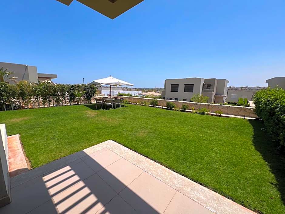 Azha ain sokhna Luxury vacation villa - families only