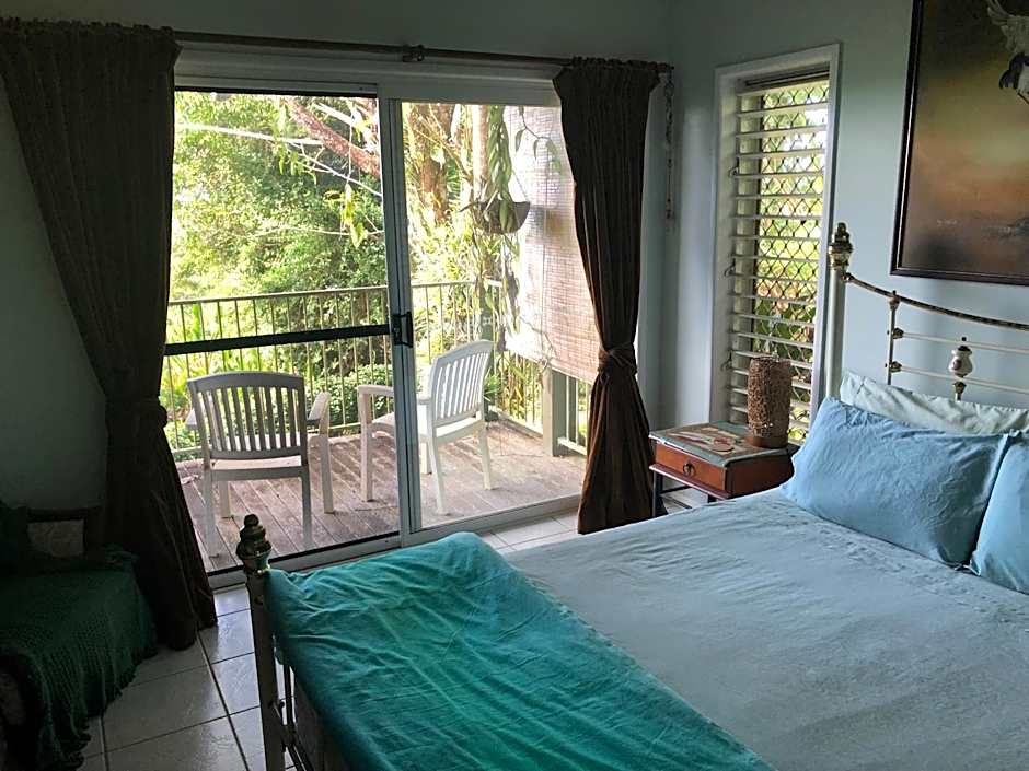 Mission Beach Escape BnB