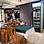 Dreamland Suites