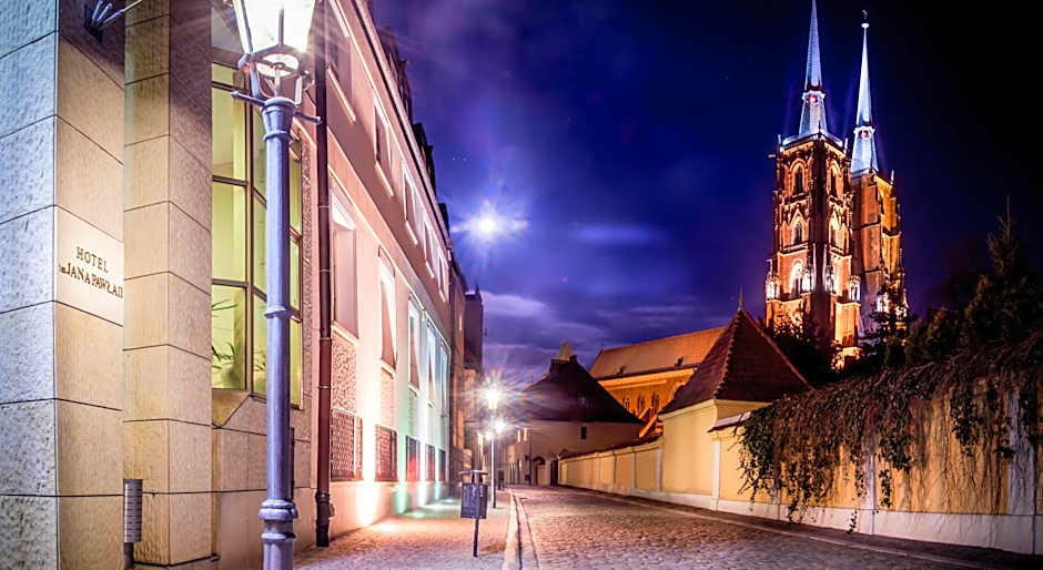 Hotel im. Jana Pawla II