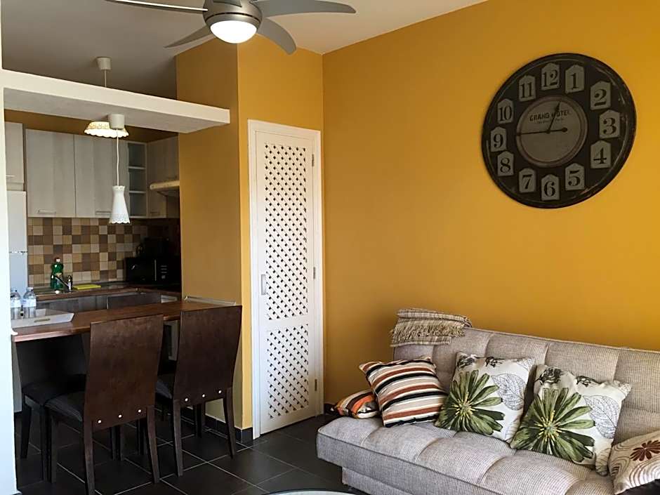 Yucca Park ApartHotel