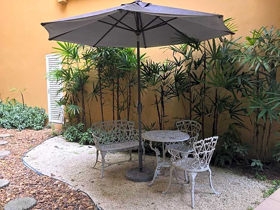 Flat Amarilis apto inteiro