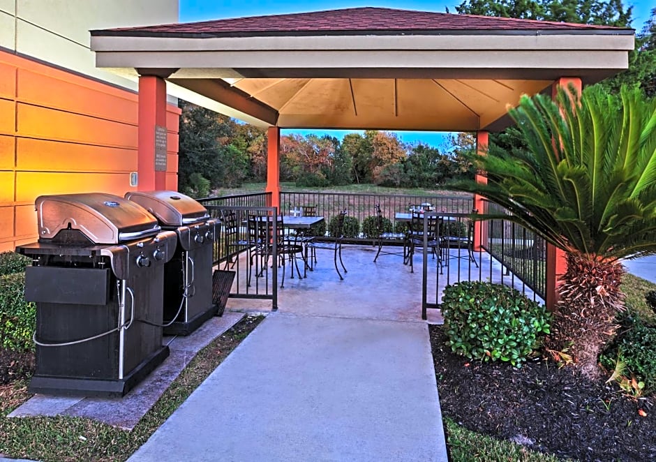 Candlewood Suites Pearland By IHG