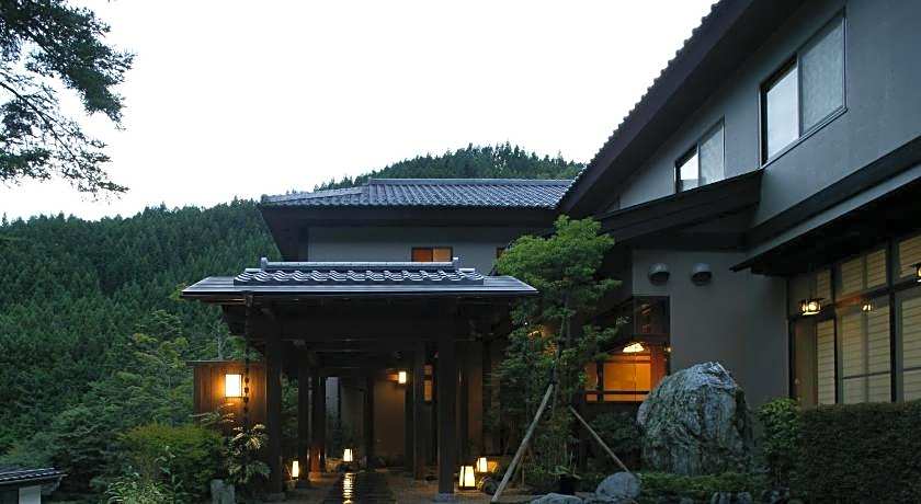 Shima Onsen Yoshimoto