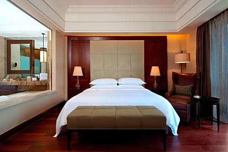 Room, 1 King Bed, Resort View