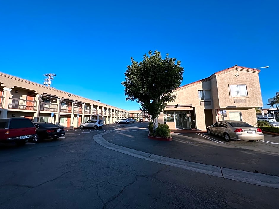 Rodeway Inn South Gate