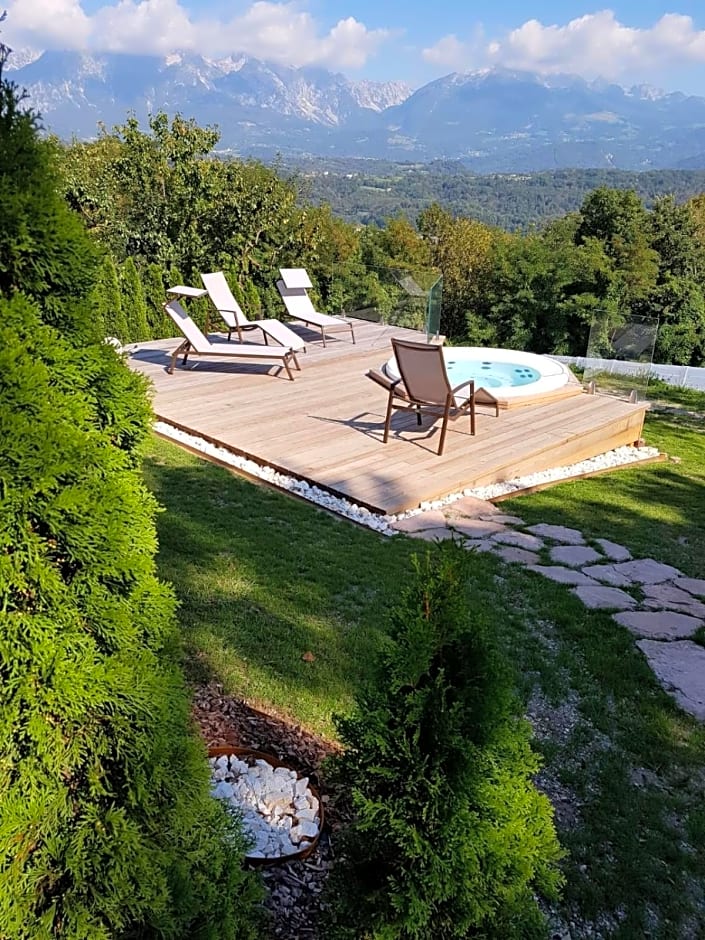 AGRITURISMO La Giasena