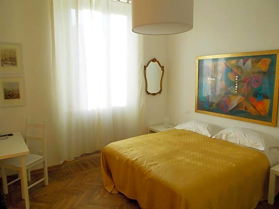 B&B ROSSANA