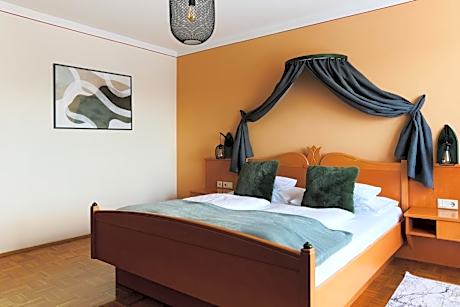 Comfort Double Room with Balcony and Air Condition