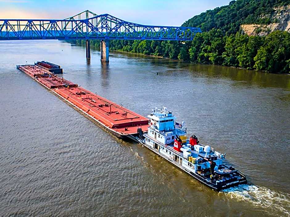 Holiday Inn Express & Suites Ironton By IHG