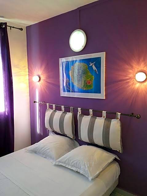 Photo 1 of 17 of Double Room