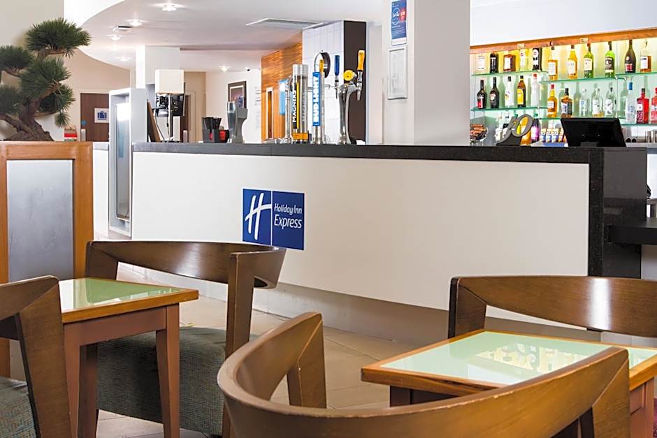 Holiday Inn Express Tamworth By IHG
