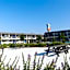 Motel 6-Claremont, CA