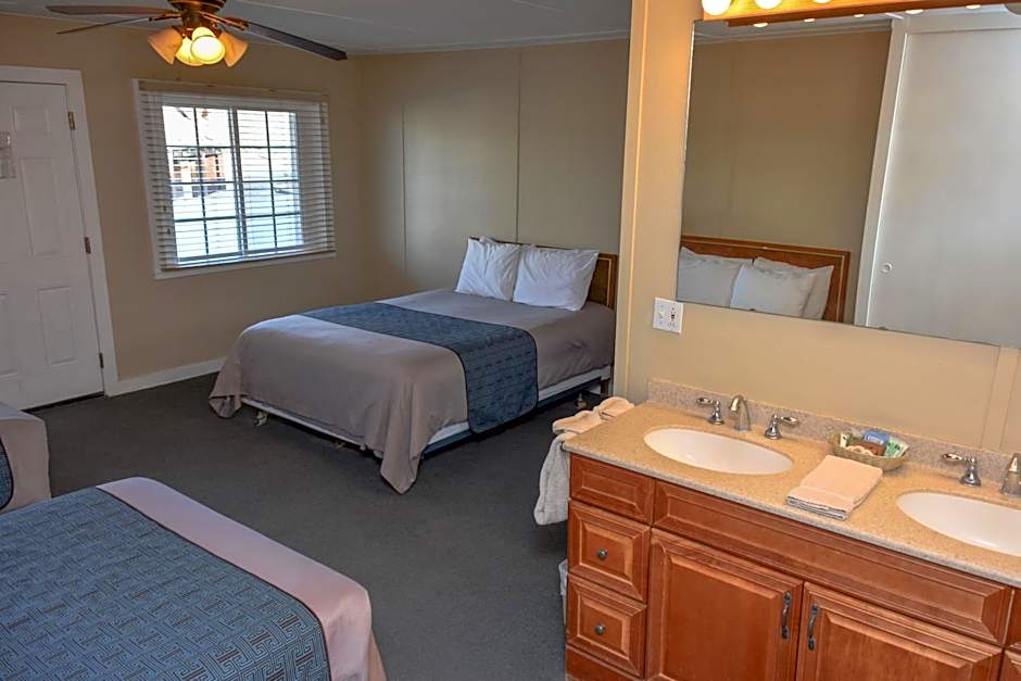 Panamint Springs Motel & Tents
