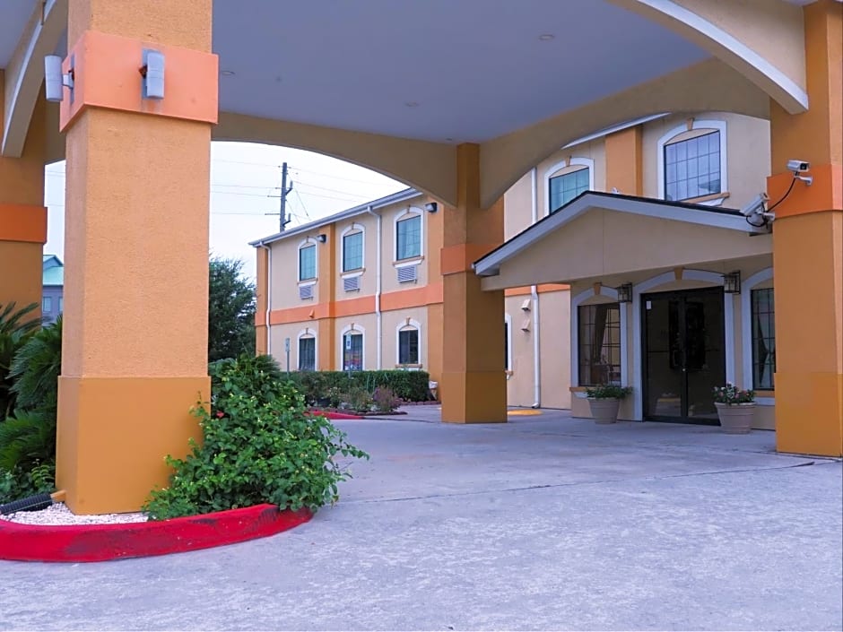 Americas Best Value Inn and Suites Bush International Airport