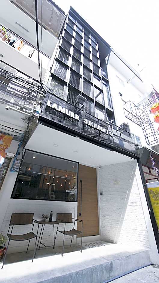 Lamurr Sukhumvit 41 Hostel