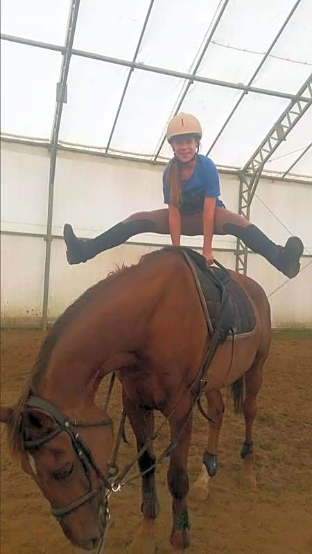 Caballus Lovasmajor Panzió