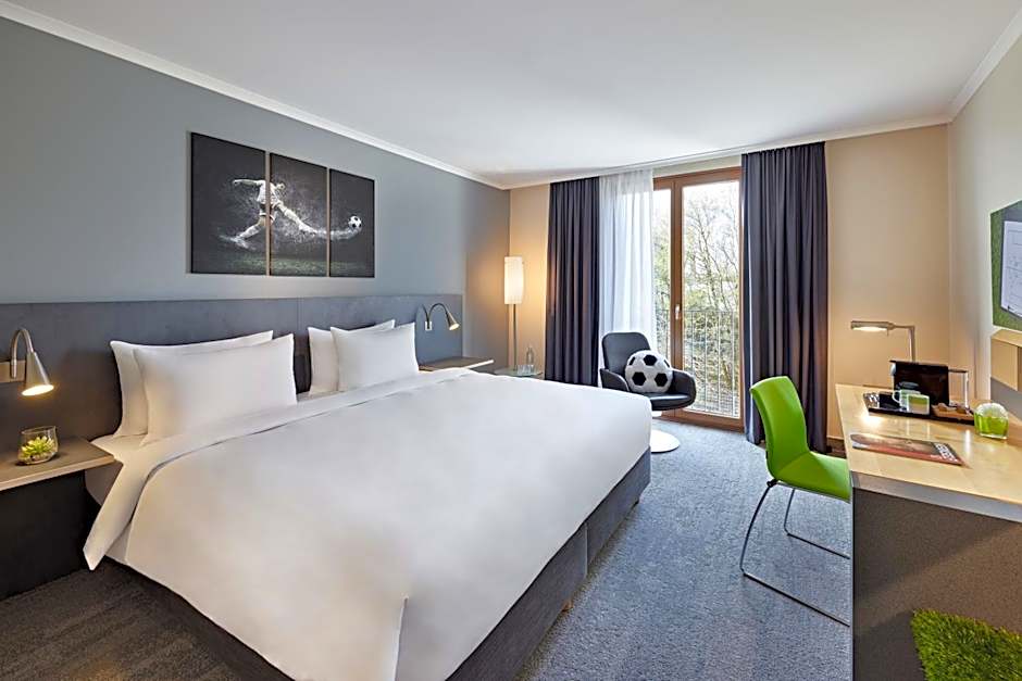 The Curve Hotel BayArena