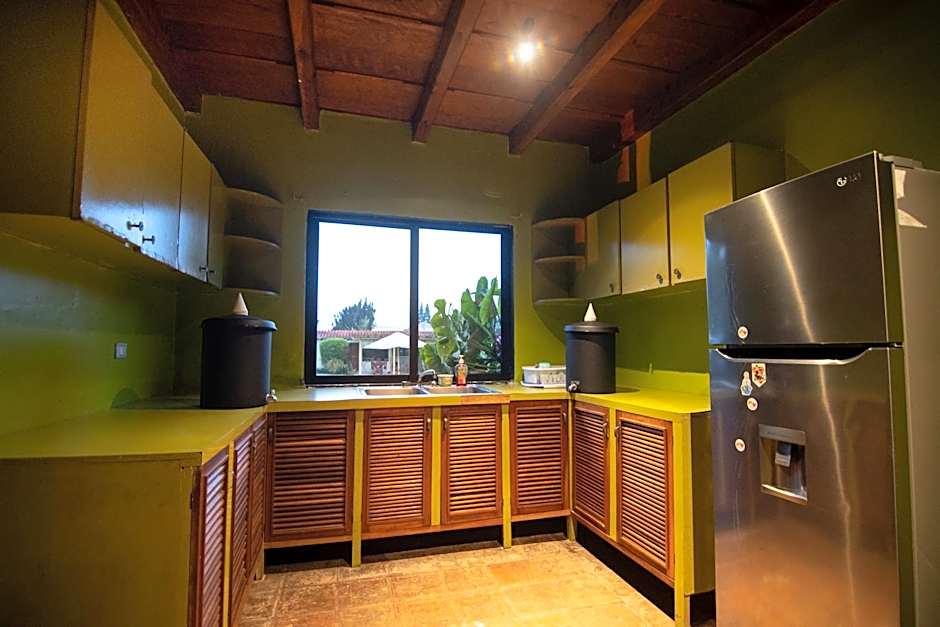 Yes Please! Hostel