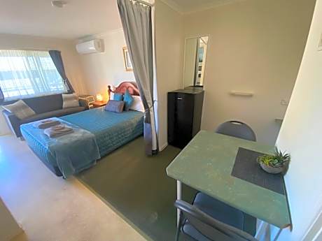 Queen Suite