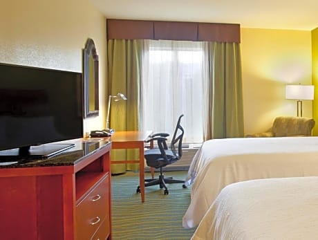 Queen Room with Two Queen Beds - Non-Smoking