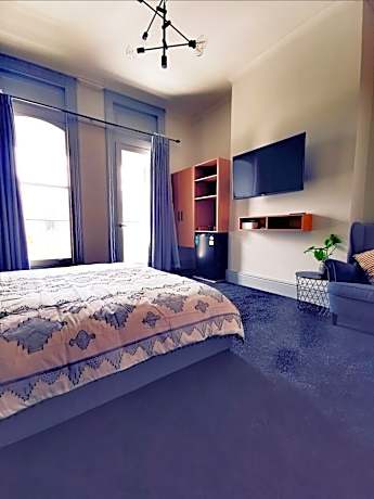 King Room with Balcony