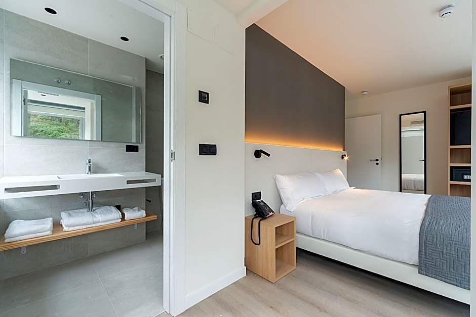 Hotel Distrito Oeste