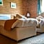 Pantglas Hall Lodges