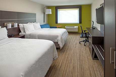 Room with Two Beds - Hearing Accessible - Non-Smoking