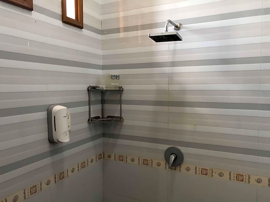 RedDoorz @ Daffi Araya