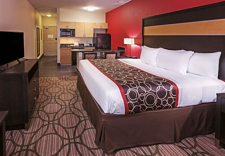 La Quinta Inn & Suites by Wyndham Wichita Falls - Msu Area