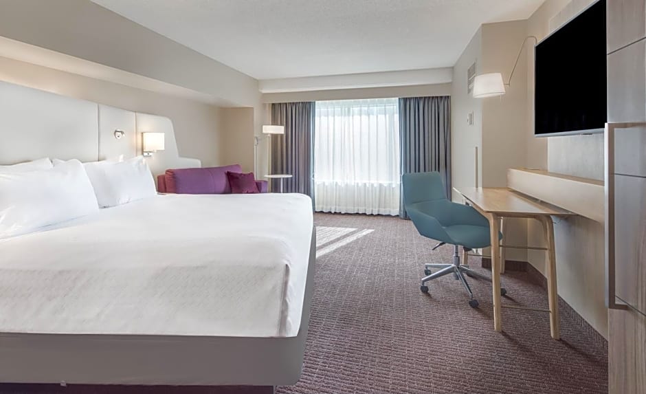 Crowne Plaza Cleveland at Playhouse Square by IHG